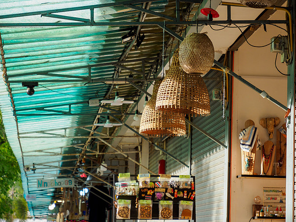 Chiang Rai Night Bazaar_CMA2840